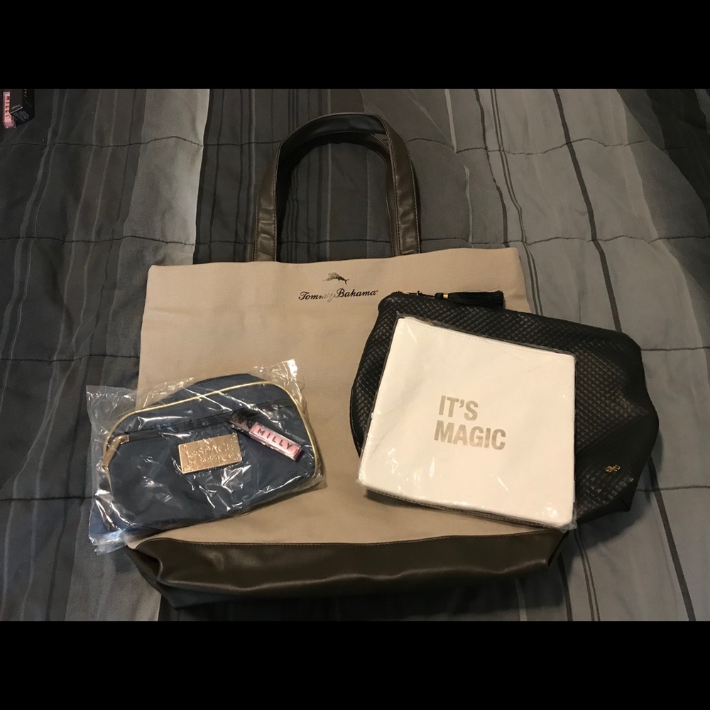 Saks Fifth Ave Summer Goodies NWT